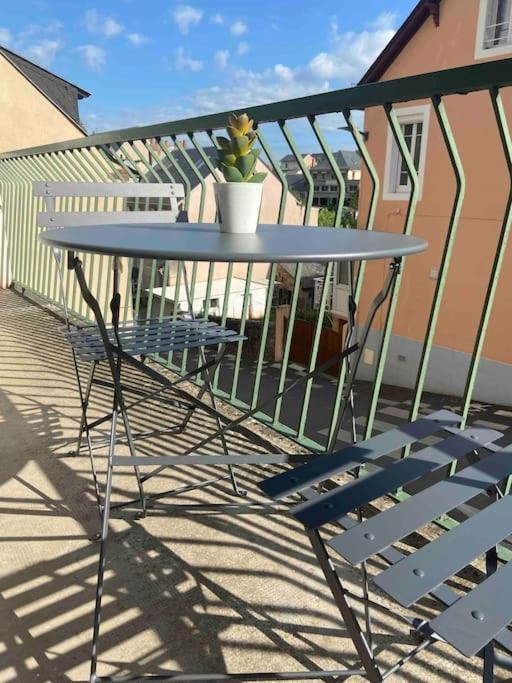 L'Eldorado Ruthenois - Garage & Terrasse Apartment Rodez Ngoại thất bức ảnh