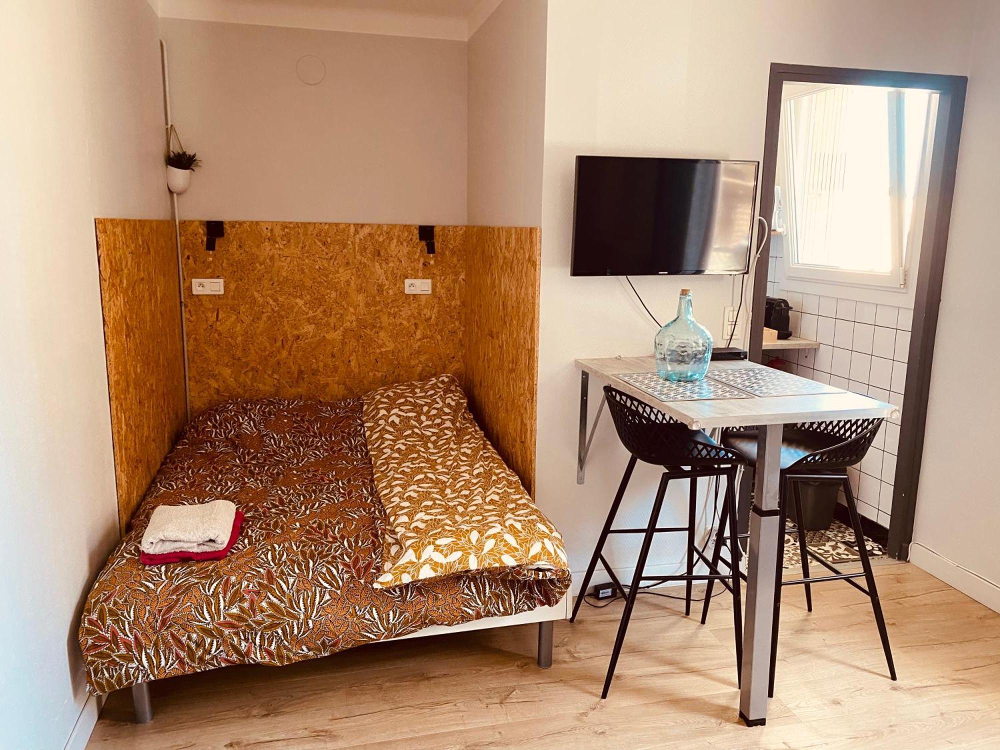 L'Eldorado Ruthenois - Garage & Terrasse Apartment Rodez Ngoại thất bức ảnh